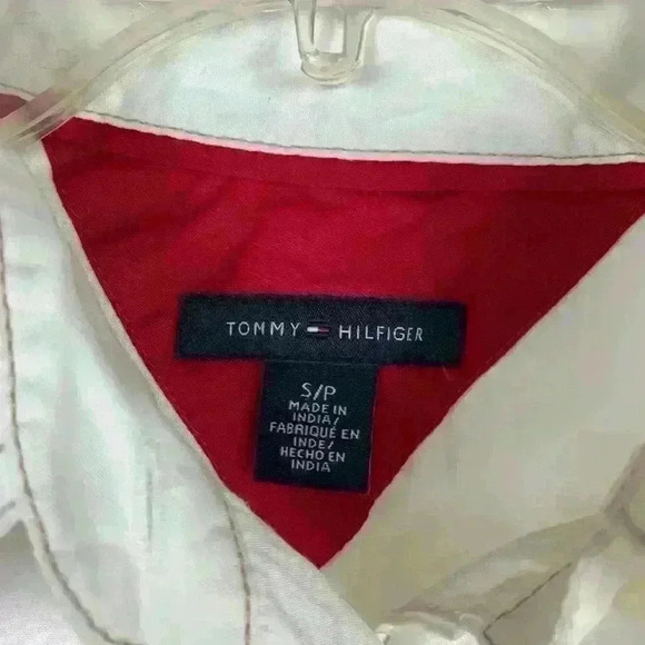 3 for $30 Tommy Hilfiger • White Button Down Shirt - Picture 3 of 7
